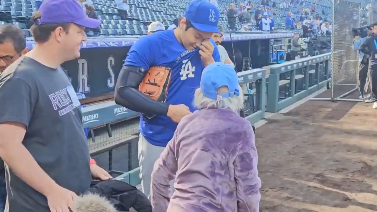 大谷翔平が100歳の被爆者と対面。ドジャースの粋な計らいにファン感動（海外の反応）