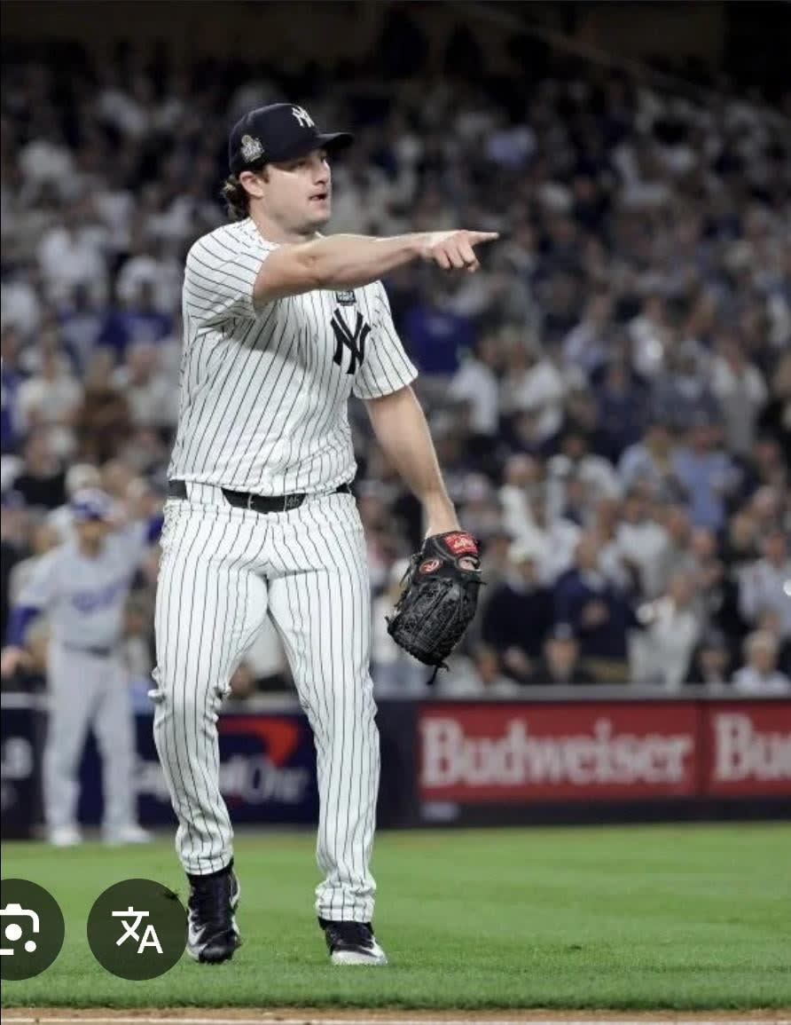 山本由伸へ熱烈エール送るゴス系ドジャースファンの投稿が話題に！黒ユニ着こなしにファン歓喜（海外の反応）