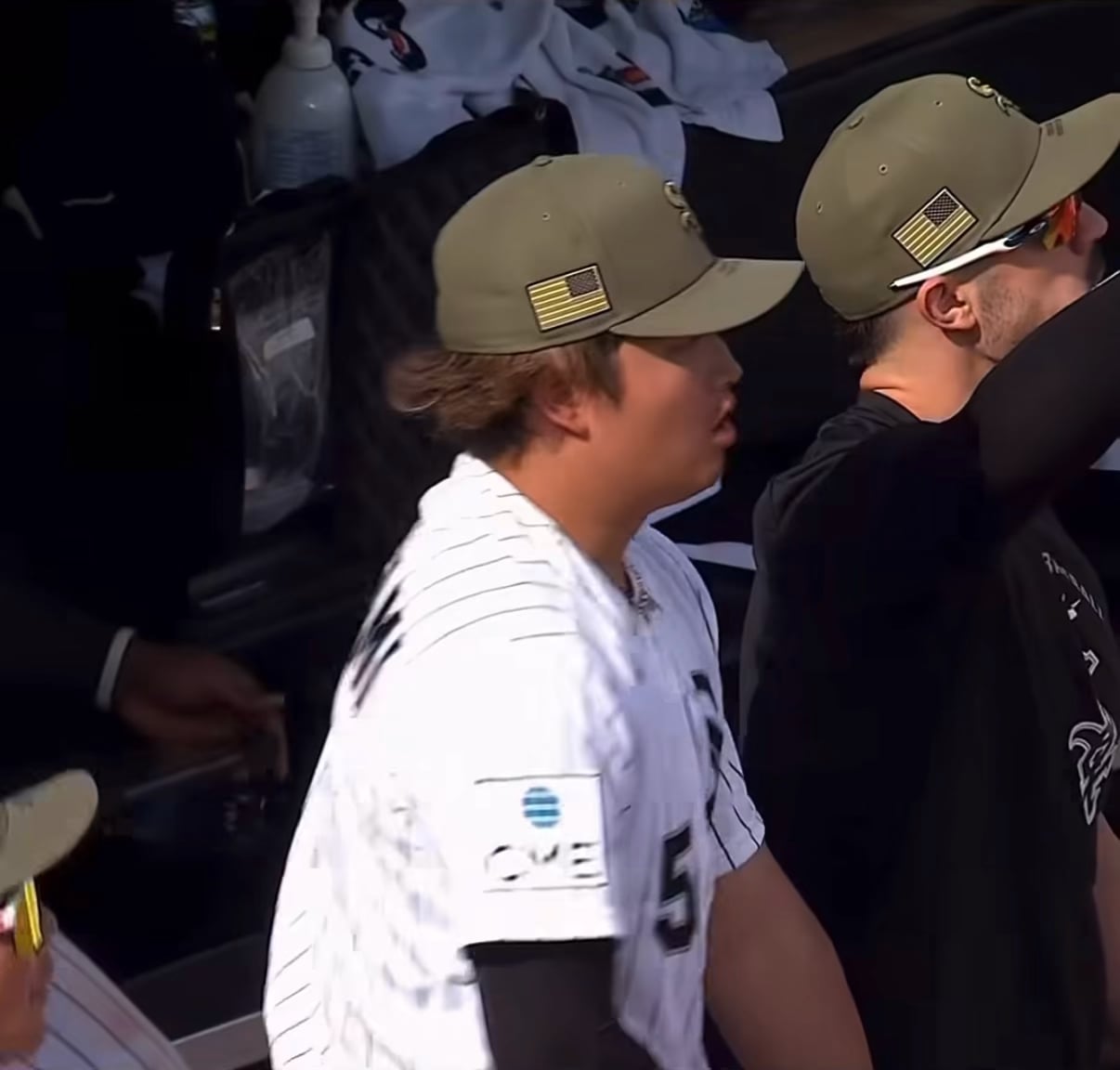 村上宗隆がクエロのサヨナラ弾に歓喜！ファン熱狂の瞬間（海外の反応）